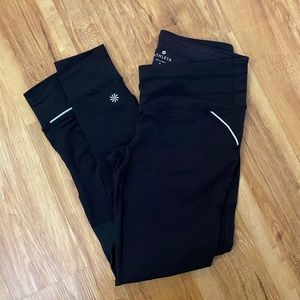Athleta yoga pants, Black. Size Petite Small